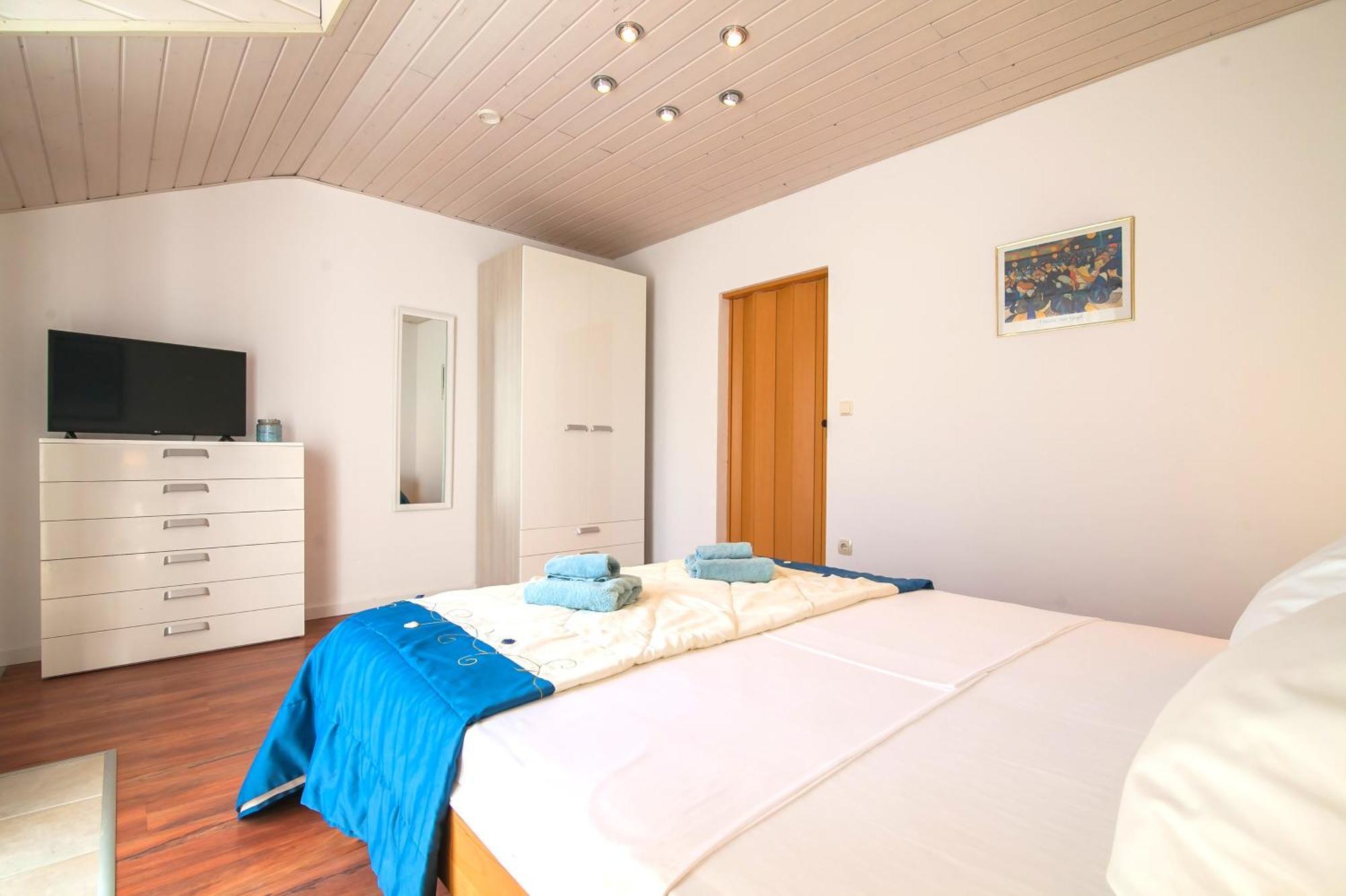 Helvetia Sunny Apartments Bol Buitenkant foto